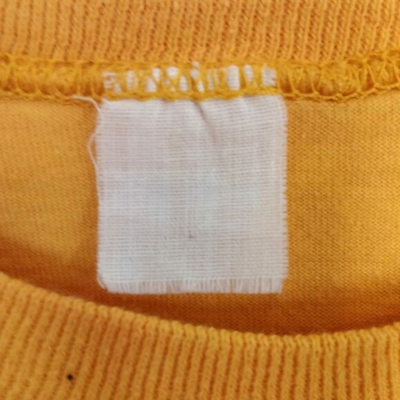 Vintage Notre Dame Spell Out Small T-Shirt Fighting Irish College NCAA Football - Picture 5 of 7